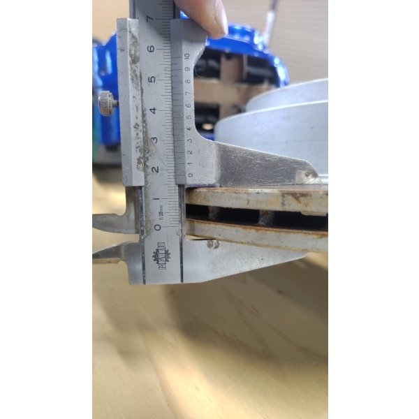 画像7: 【中古】スバル4PODキャリパー+純正リアキャリパー  【BE/BH】【SUBARU】