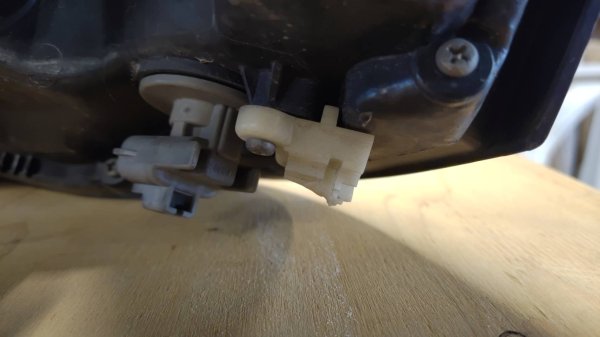 画像6: 【中古】ヘッドライト+α 【BE/BH】【SUBARU】 (6)