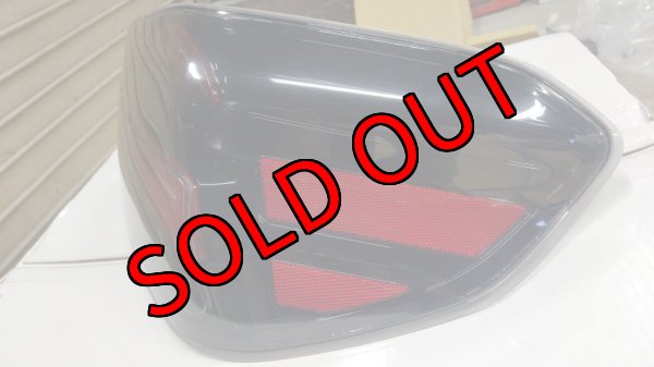 画像4: 【中古】LED テールランプ　Type-R  BLACK 【VA】【CORAZON】 (4)